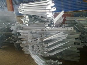 mạ kẽm nhúng nóng xà điện